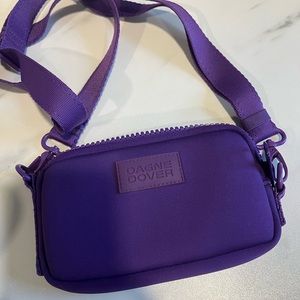 Like New Dagne Dover Mara Phone Sling